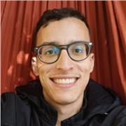 Passionate English Teacher Offers Engaging Online Lessons for All Levels